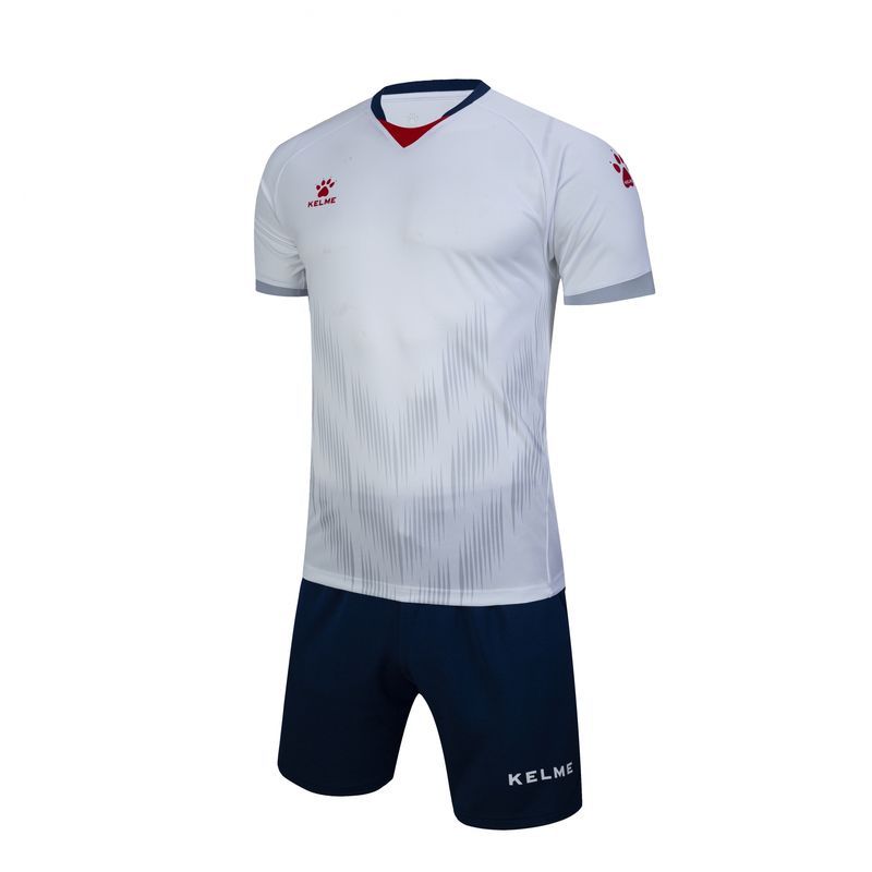 

Комплект футбольной формы Kelme MIRIDA бело-красный S 3801096.9107