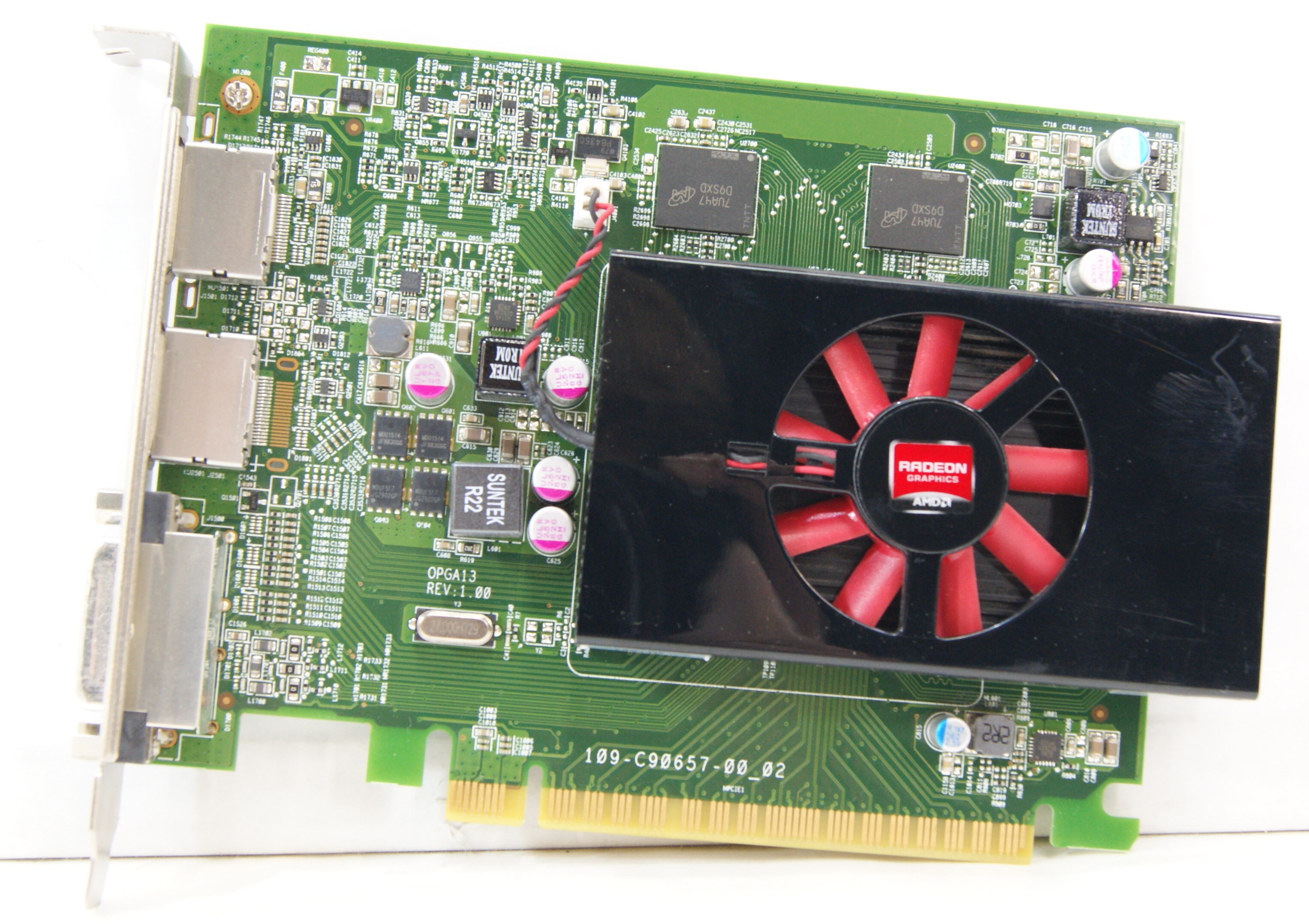 

Видеокарта AMD Radeon R7 450 4GB Card (Z9H52AA)