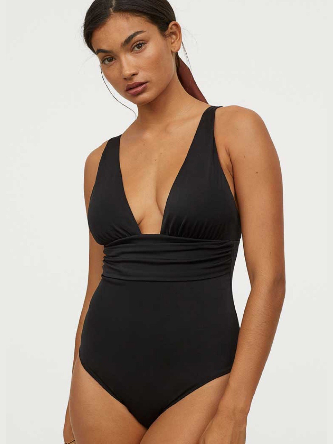 

Купальник женский слитный H&M 0698276-7  Черный, Купальник женский слитный H&M 0698276-7 36 Черный