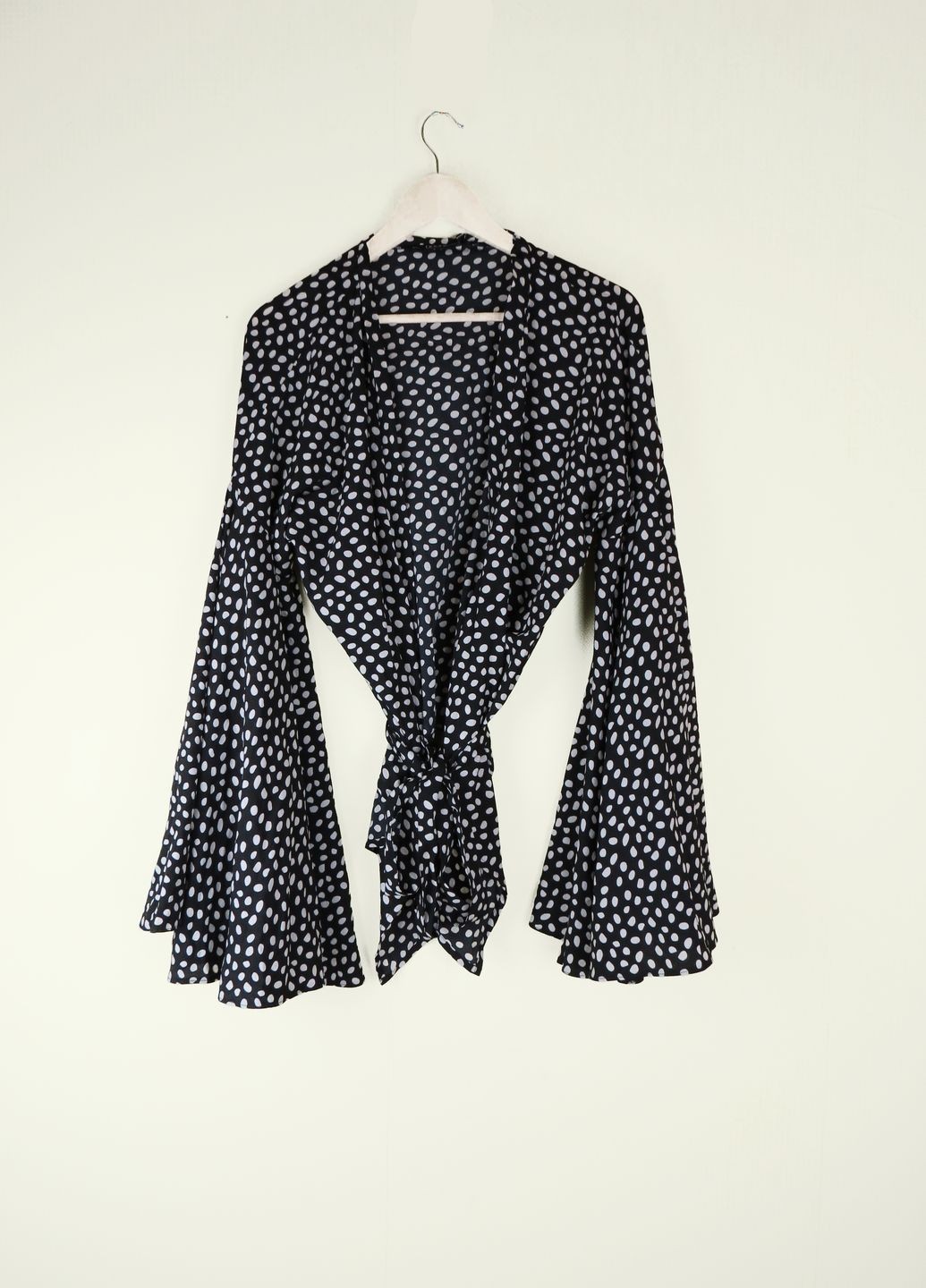

Блуза Boohoo  черно-белый 8520123003723, Блуза Boohoo 44 черно-белый 8520123003723