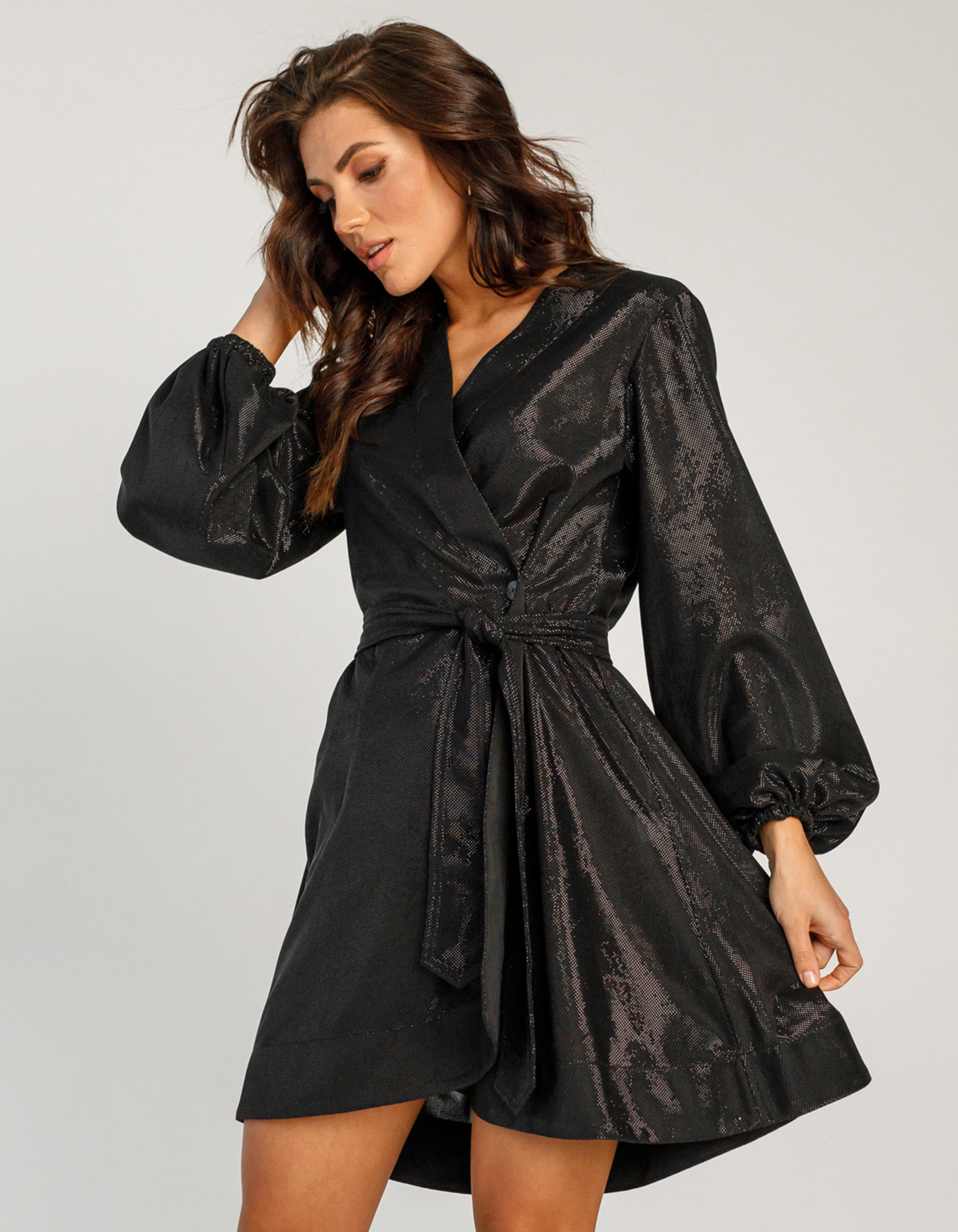 

Платье деми Wear me женское новогоднее нарядное блестящее на запах  Чёрный 2w/19/29, Платье деми Wear me женское новогоднее нарядное блестящее на запах M Чёрный 2w/19/29