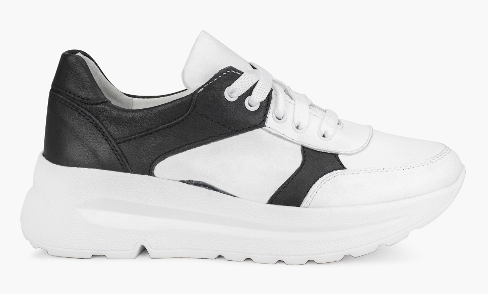 

Кроссовки женские белые натуральная кожа Украина Libero - размер 38 (24,8 см)