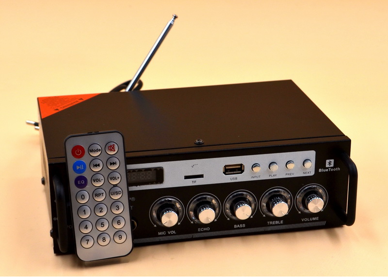 

Стерео усилитель звука UKC SN-838BT с встроенным USB + SD + AUX + Bluetooth + Караоке Черный (10783)