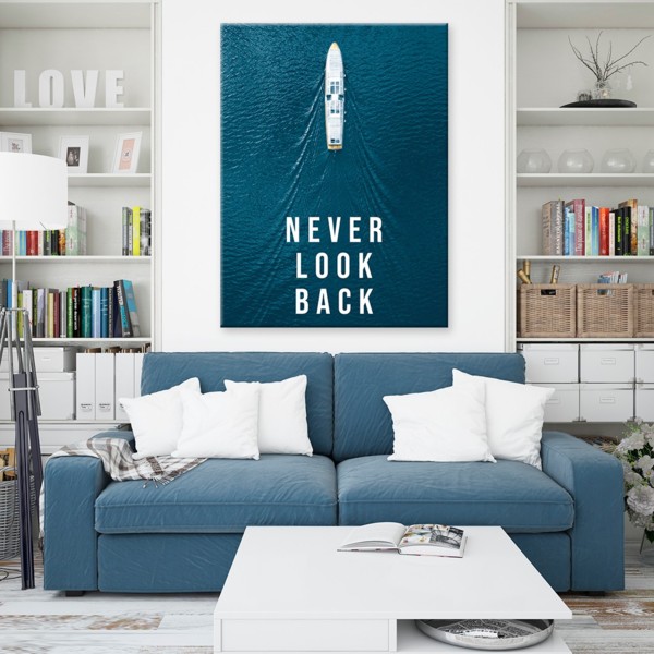 

Картина на холсте Мотивация Never Look Back 90х120 см.