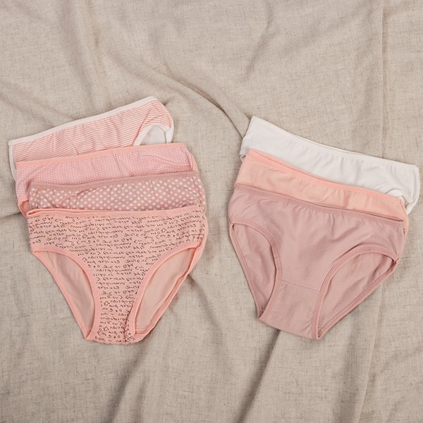 

Трусы для девочки слипы Nicoletta 12 лет рисунок 4910 - 7 шт. Рост 152 см.