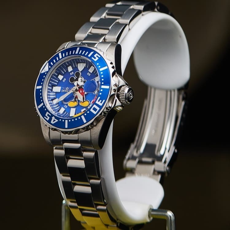 

Женские часы Invicta (Инвикта) 25571 Disney Mickey Mouse