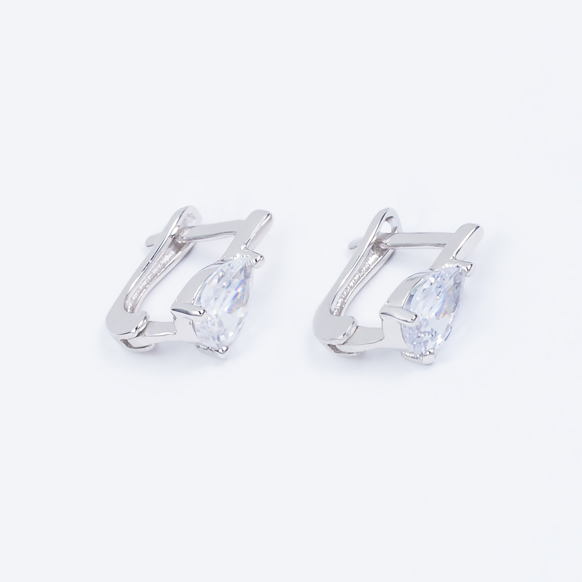 

Сережки TOP Silver 1,80 г