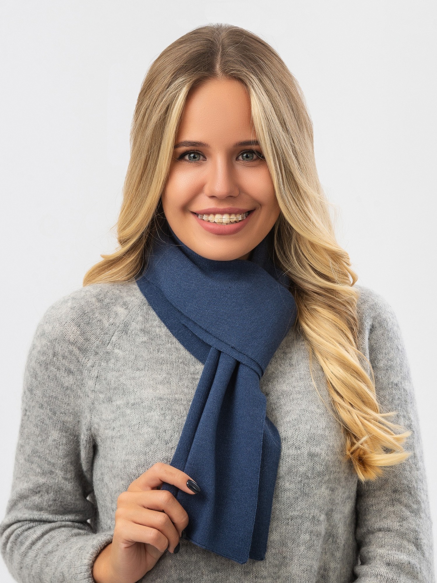 

Шарф унисекс W-Luxury 9260F-85 160х20см Джинсовый