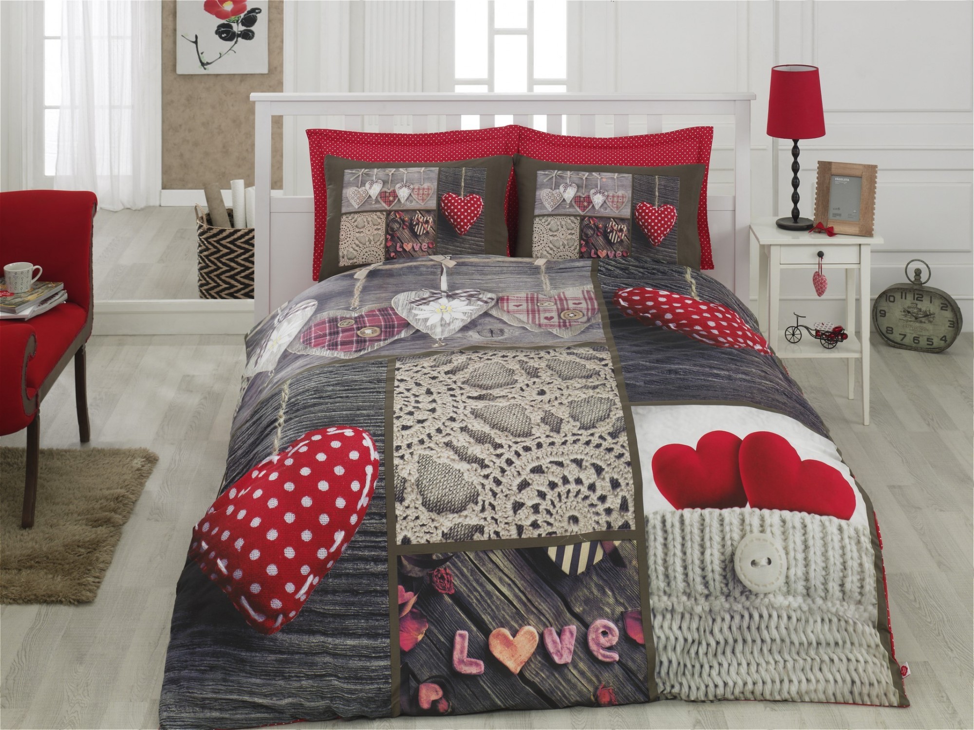 

Комплект постельного белья Ранфорс Турция ПЛЮШЕВОЕ СЕРДЕЧКО евро 200*220, наволочки 50*70 2шт.