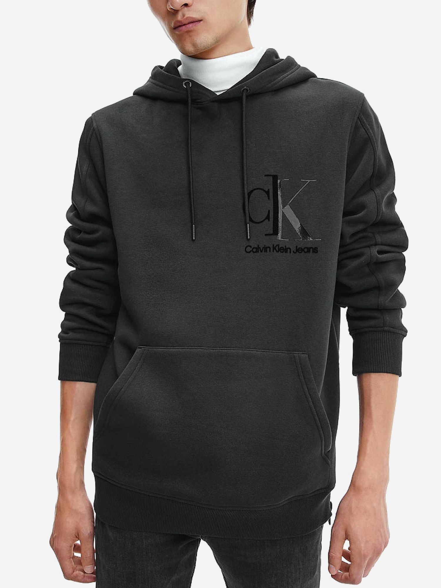 

Худи Calvin Klein Jeans Bold Spliced Hoodie J30J319882-BEH  Black, Худи Calvin Klein Jeans Bold Spliced Hoodie J30J319882-BEH L Black