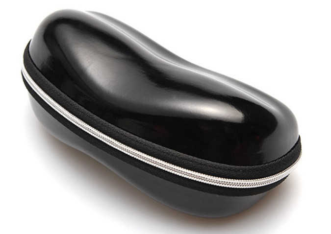 

Твердый черный футляр для очков Case Solid 00335 black