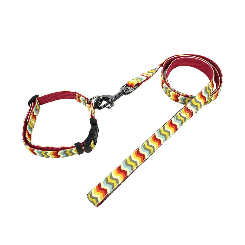

Ошейник для собак с поводком принтом TUFF HOUND TC00305 Colorful Wave (2.0*38-51) (F_5311-16536)