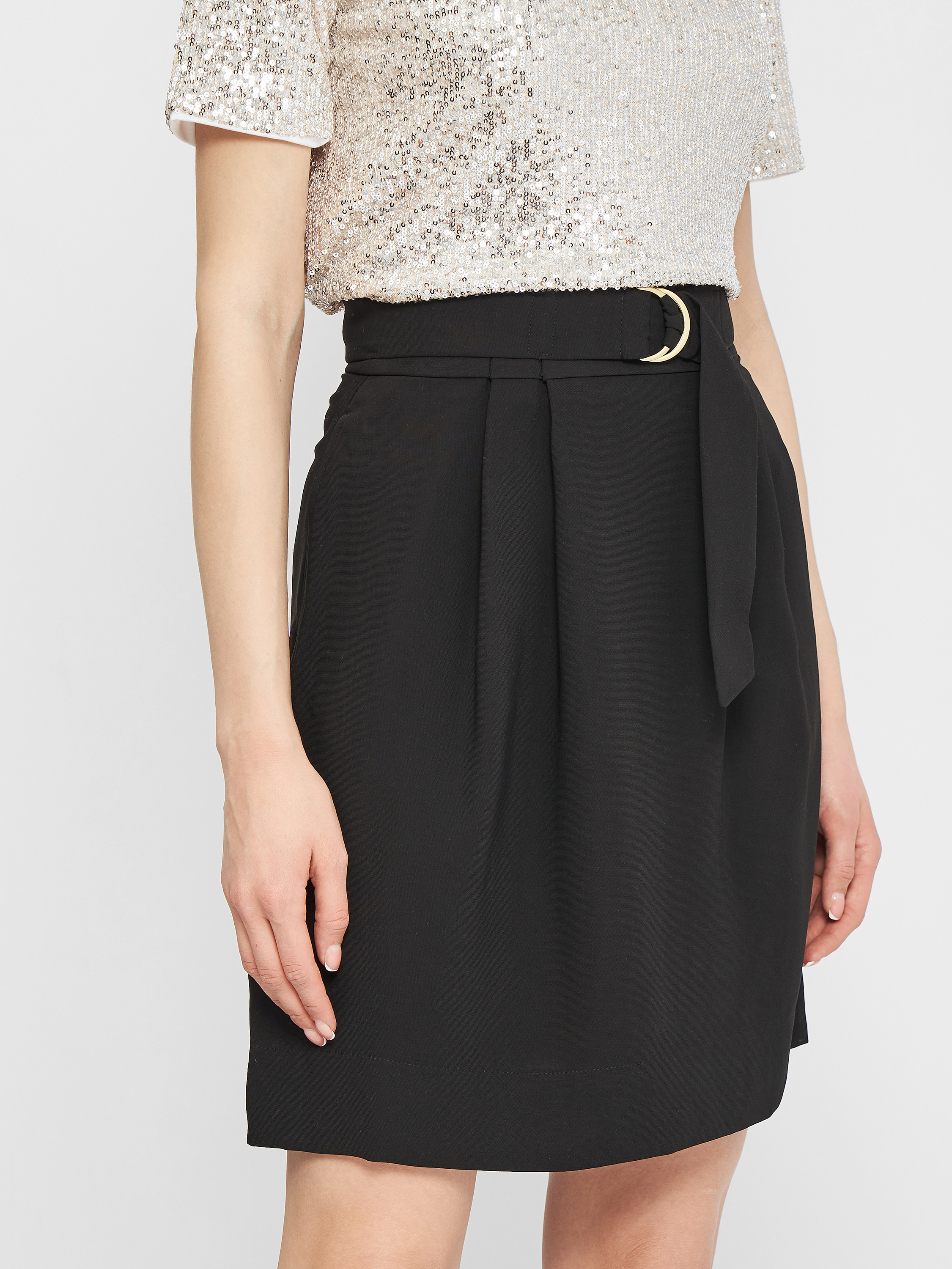 

Юбка H&M 07741480  Черная, Юбка H&M 07741480 34 Черная