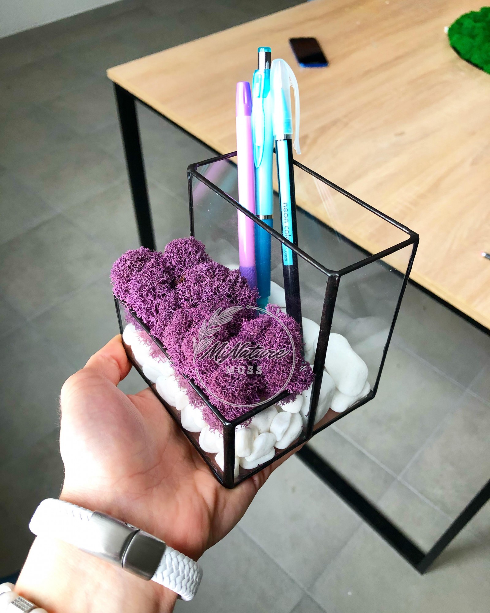 

Моссариум подставка для ручек MiNature Moss со стабилизированым мхом фиолетовый