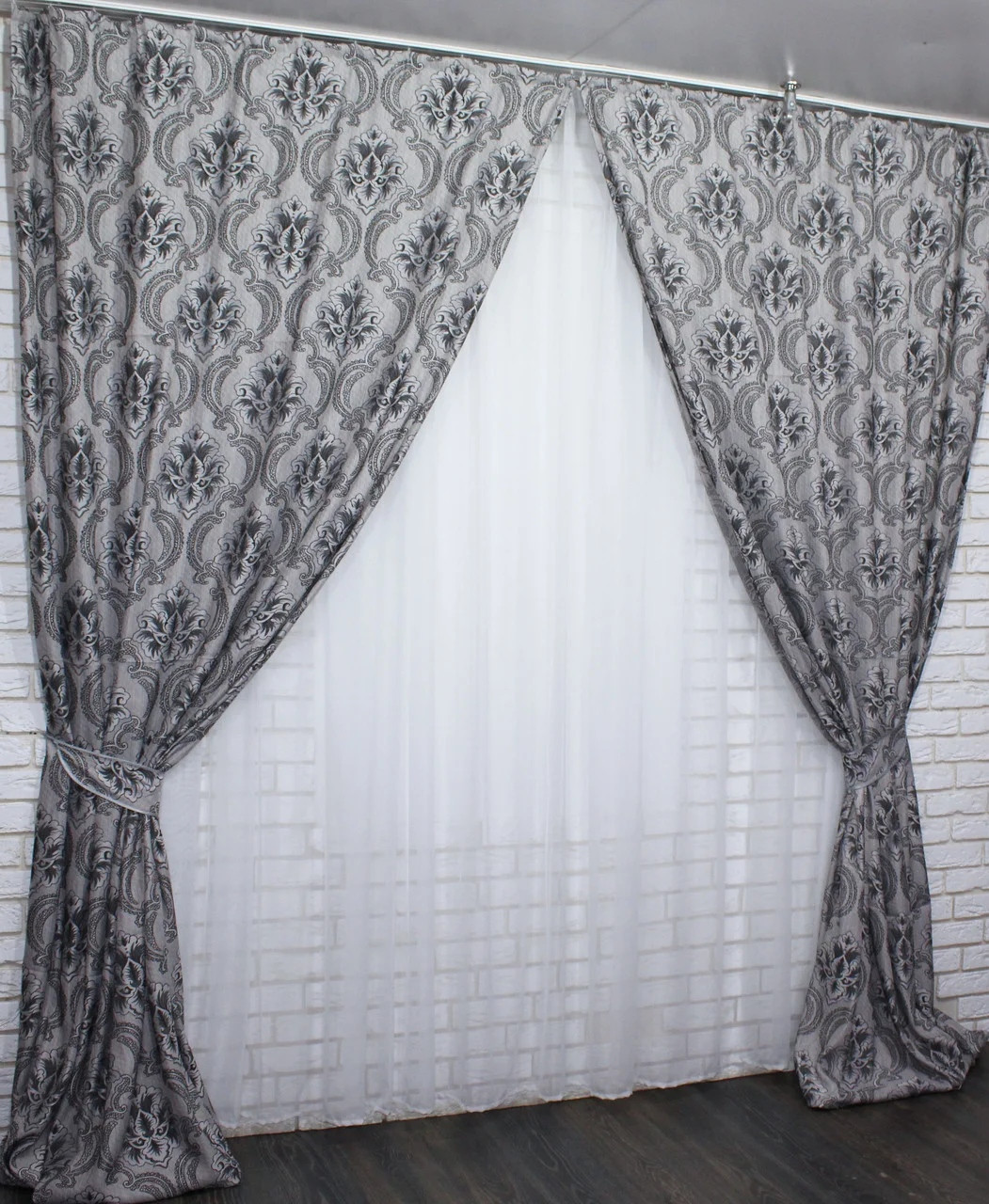 

Комплект штор Chtextil из ткани лён Ширина каждой шторы по 2м Темно серый