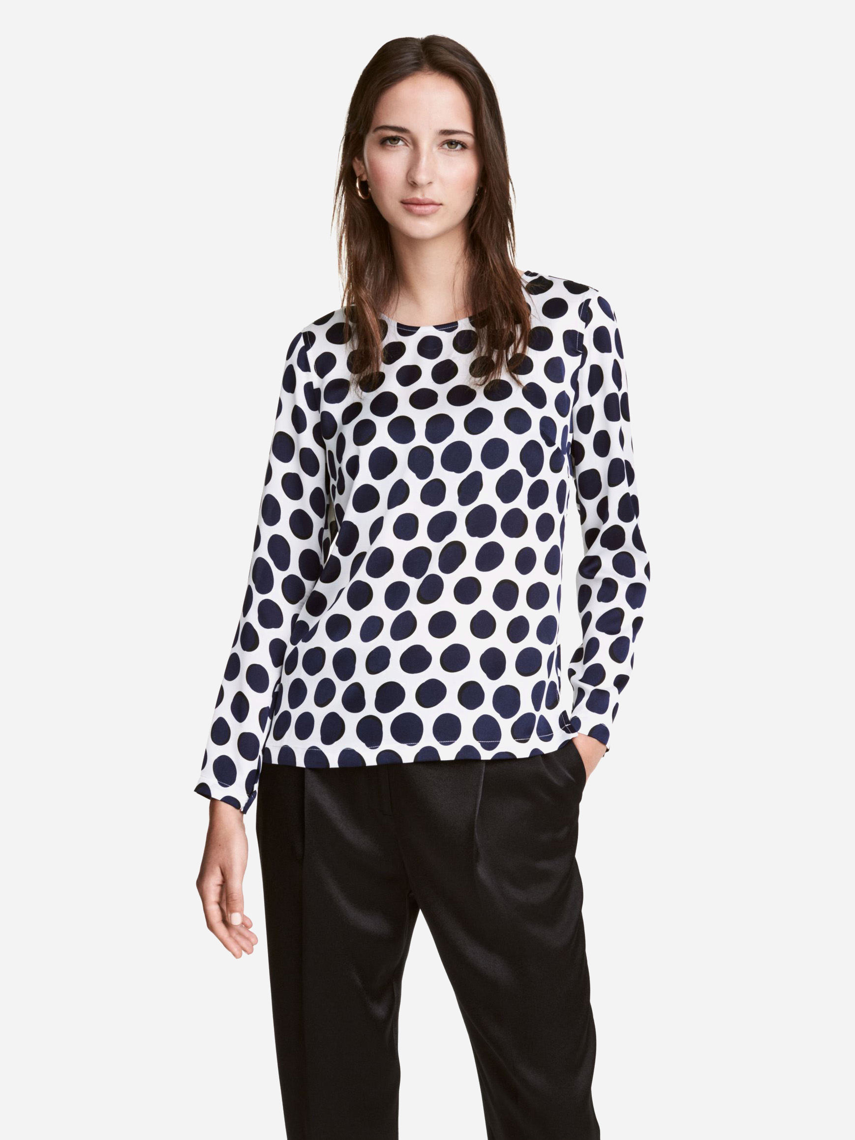 

Блузка H&M 01-0463272-008  Белая (СА2000001519806, Блузка H&M 01-0463272-008 34 Белая (СА2000001519806)