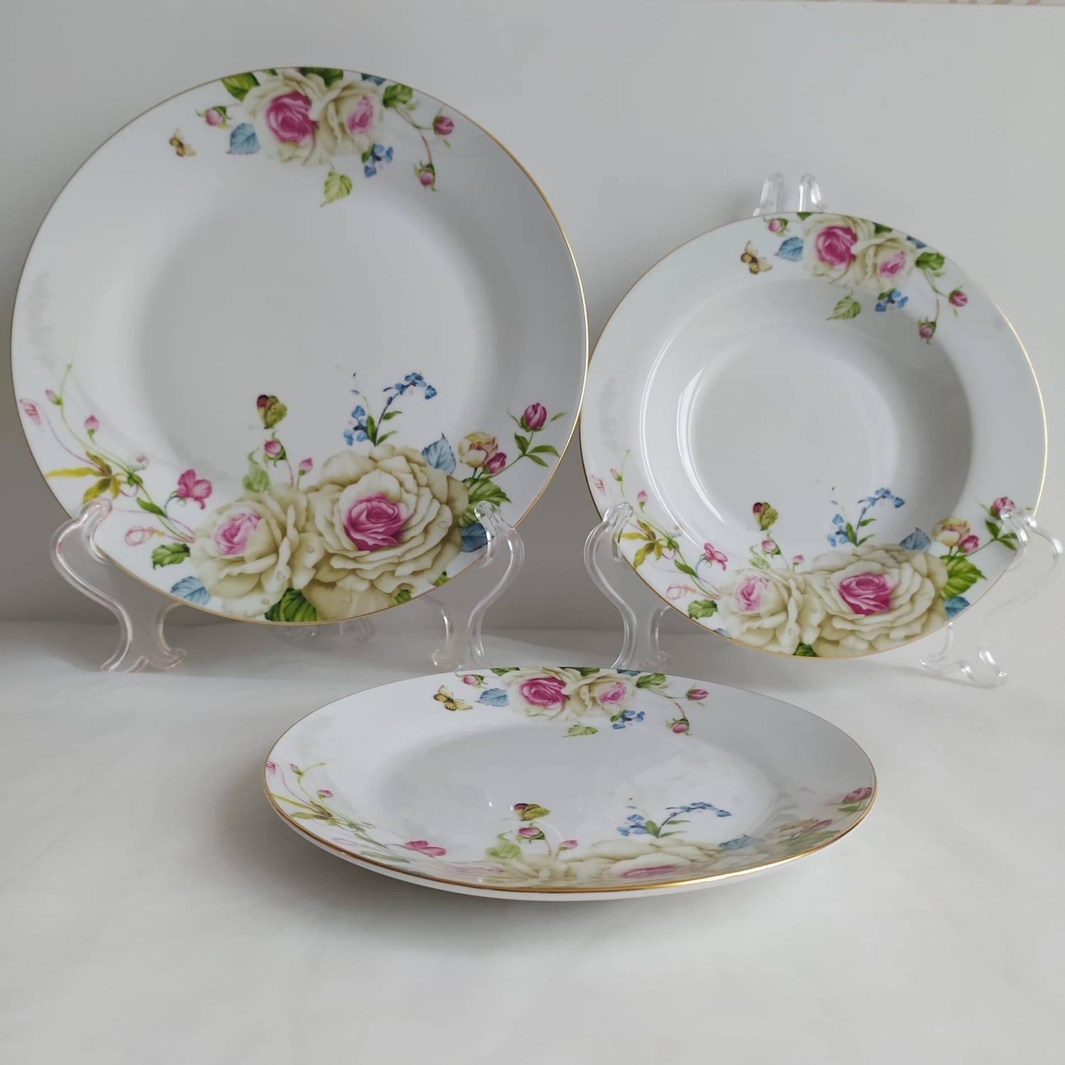 

Набор тарелок Chateau des Fleurs розы 3 шт.