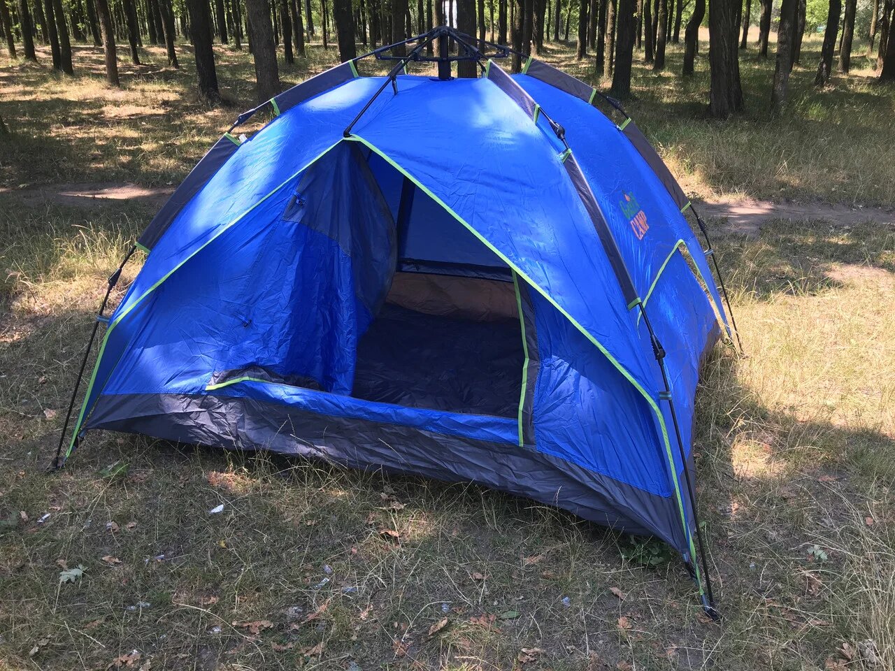 

Палатка автоматическая трехместная Green Camp 1831 двухслойная с козырьком 2 выхода Синяя