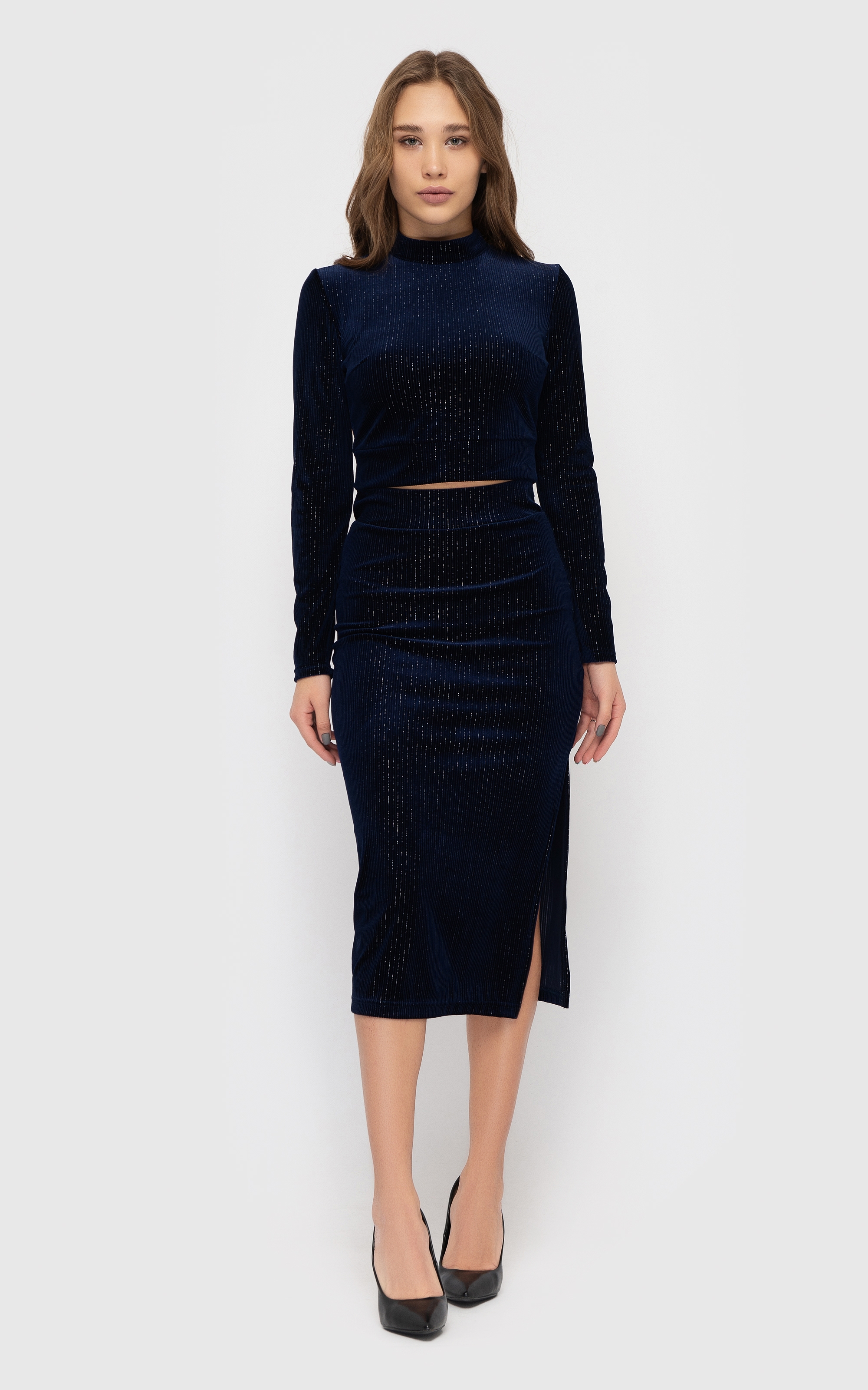 

Fashions • Костюм с кроп топом Shell Fashions  синий (4174, Fashions • Костюм с кроп топом Shell Fashions S синий (4174)