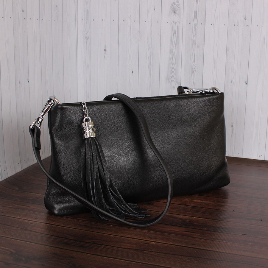

Модный женский клатч из натуральной кожи de esse Y8081A-black