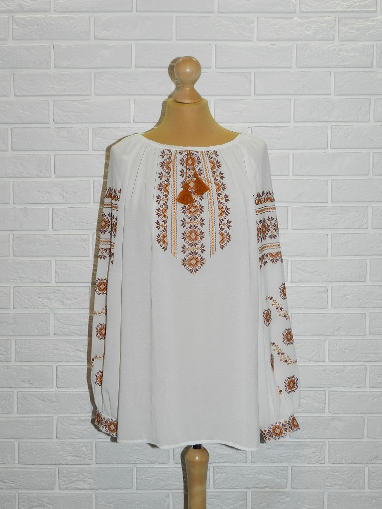 

Вышиванка NovaKoza из шифона р.50(арт.268)