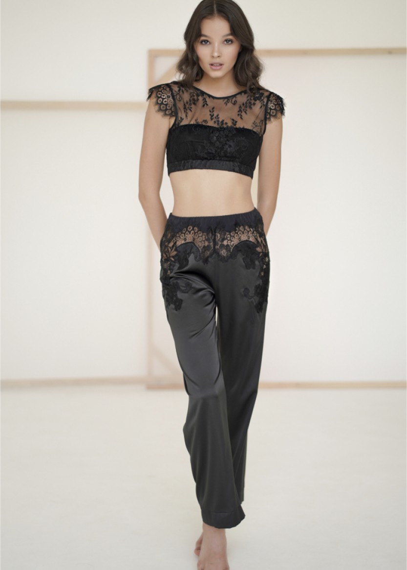 

Комплект топ/брюки Orchid Komilfo черный  Orchid, Комплект топ/брюки Orchid Komilfo черный S Orchid