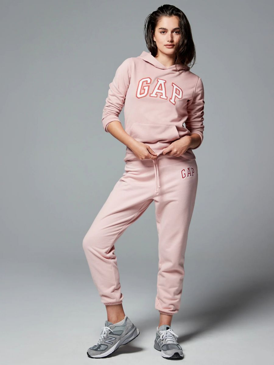 

Спортивный костюм GAP реглан и штаны джоггеры 1159759478 (Розовый, M)