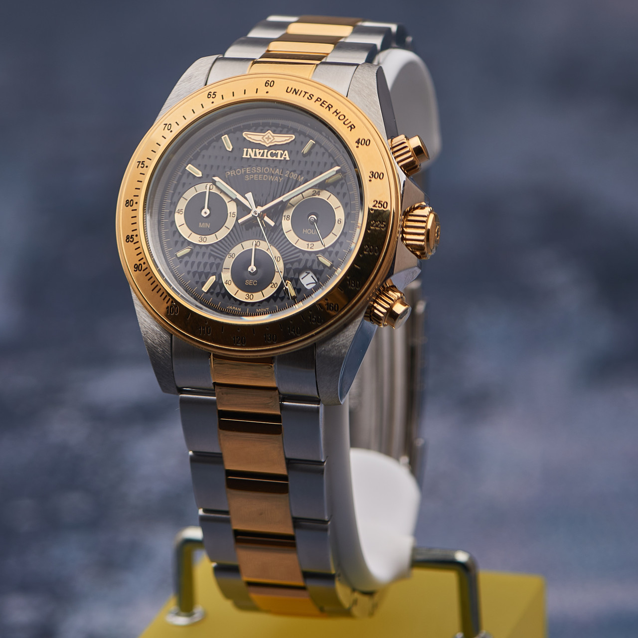 

Американские мужские часы с хронографом Invicta 9224 Speedway Спидвей