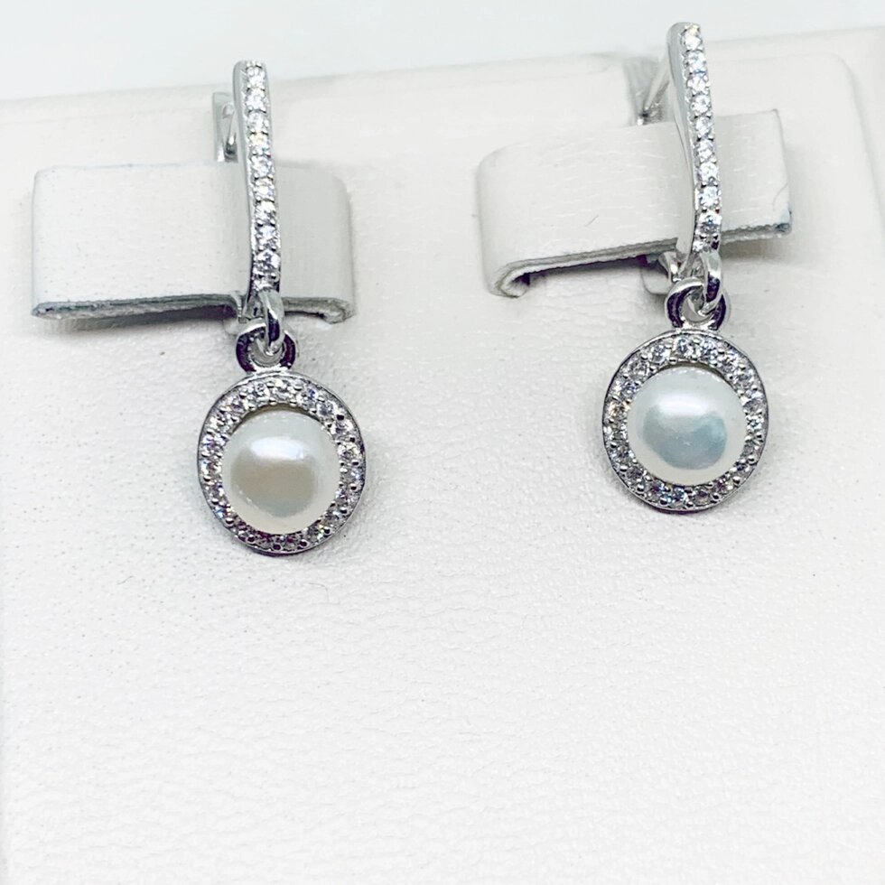 

Сережки серебряные с жемчугом 4,29 г