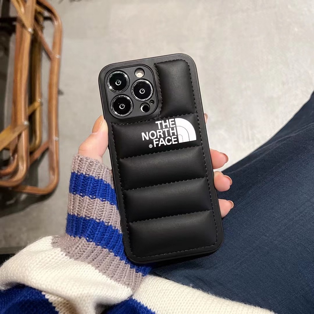 

Пуферный чехол-пуховик TNF для iPhone 11 Pro Черный