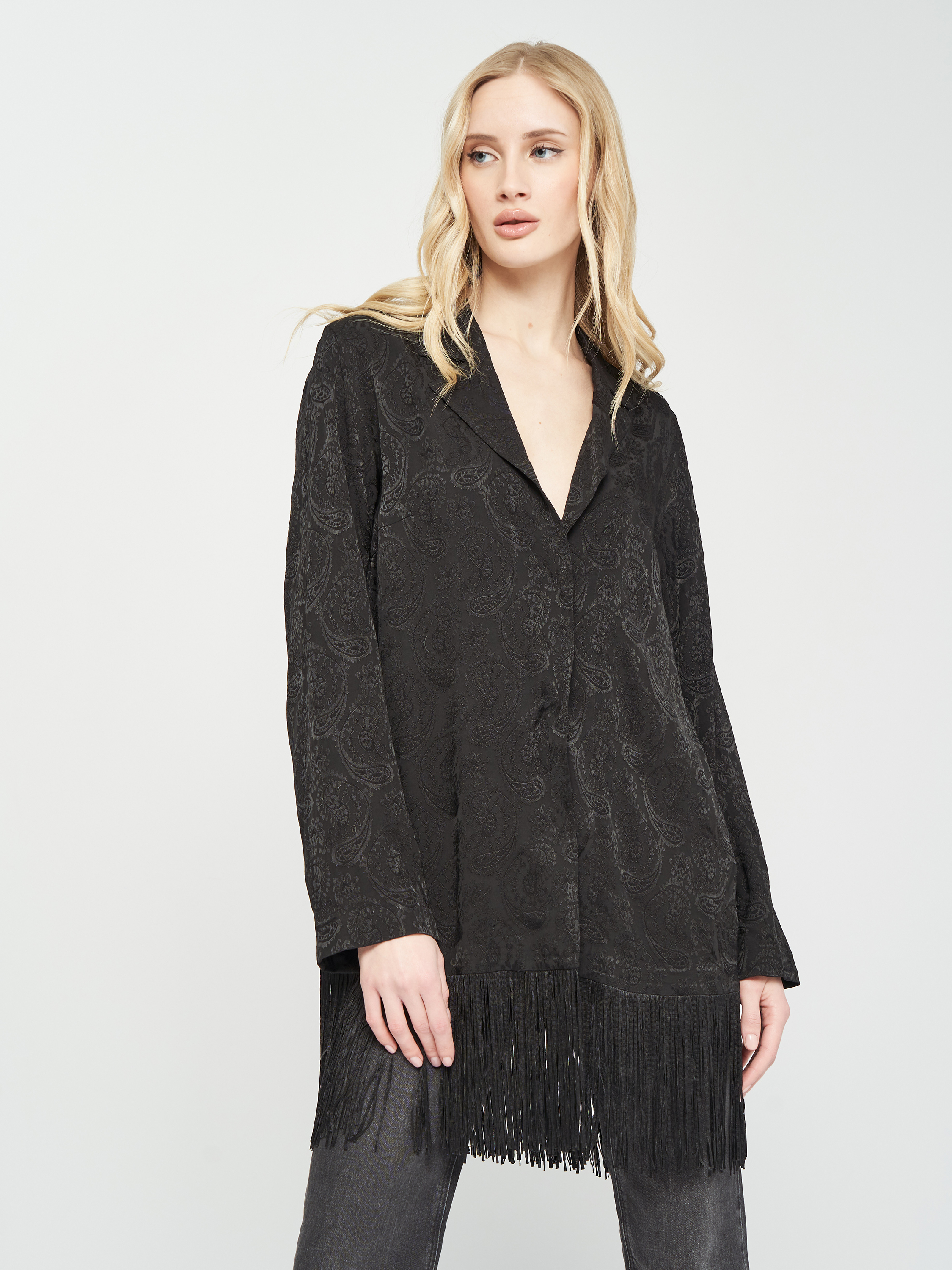 

Пиджак H&M 0696826-8  Черный, Пиджак H&M 0696826-8 36 Черный
