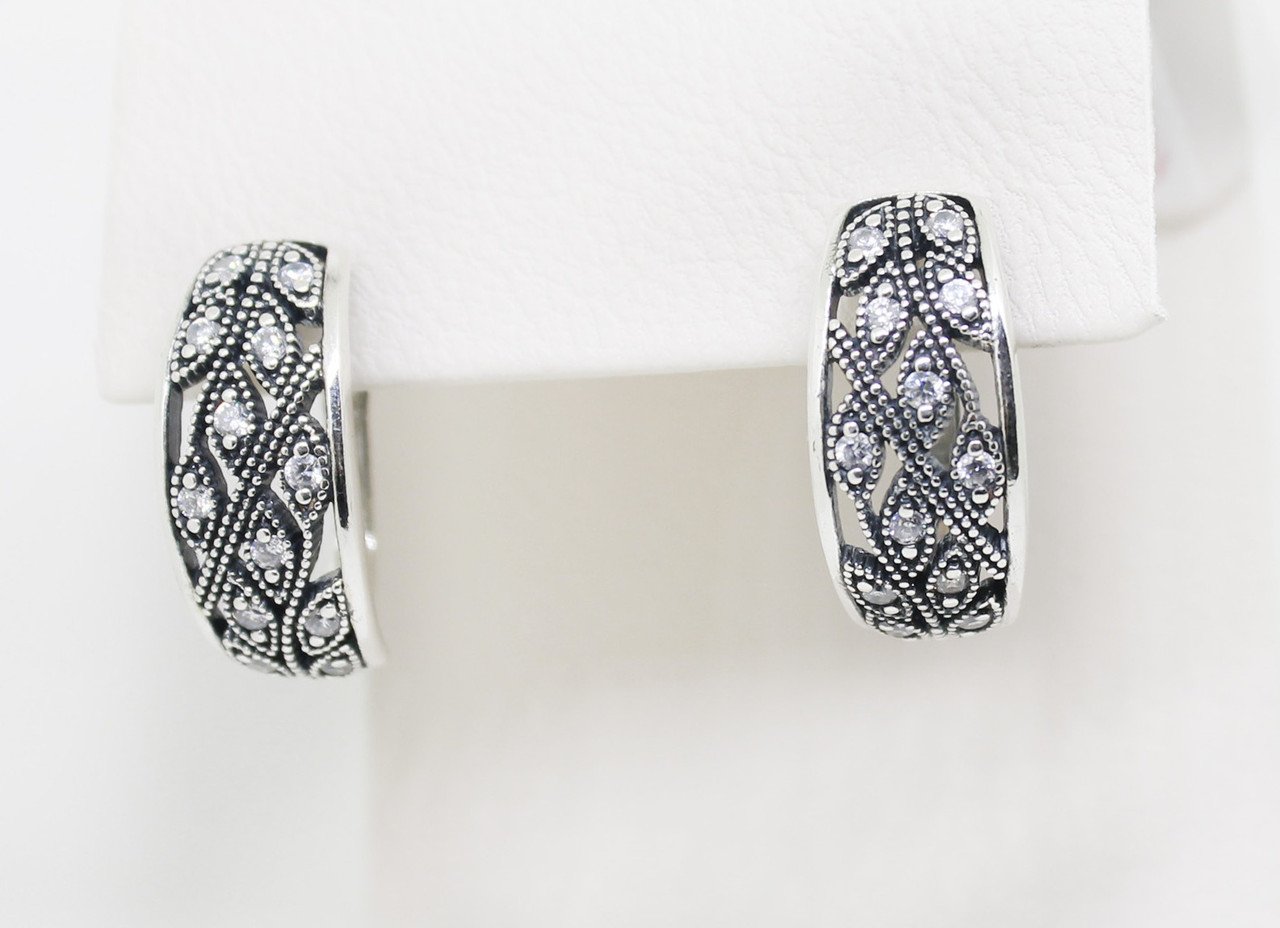 

Сережки серебряные с фианитами "Веточка" 7,18 г