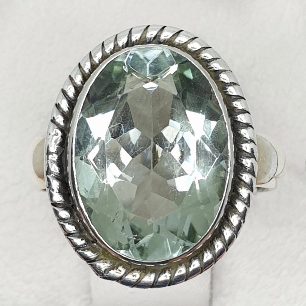 

Кольцо серебряное с аметистом 16,5 5,8 г