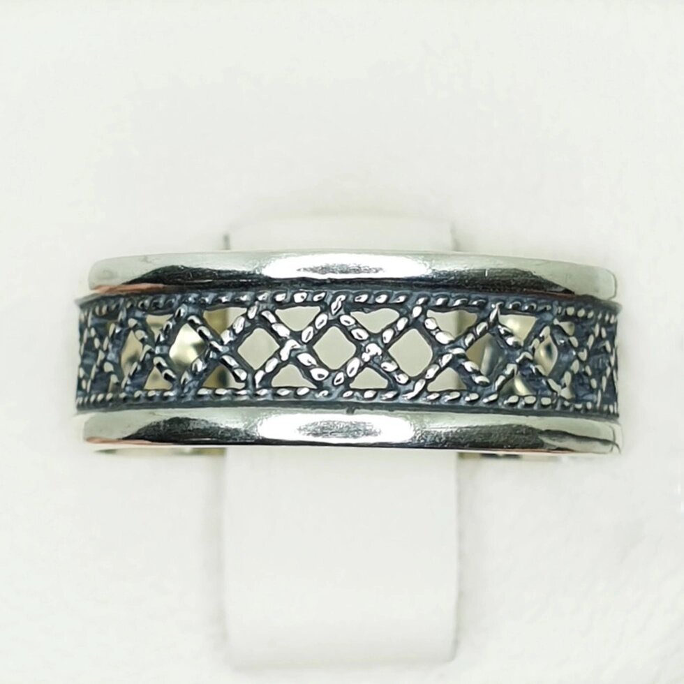 

Кольцо серебряное 21 2,94 г