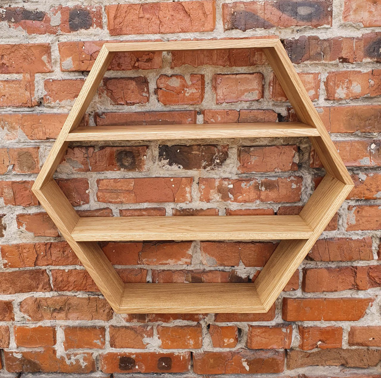 

Настенная полка Woodworkers Сота Big