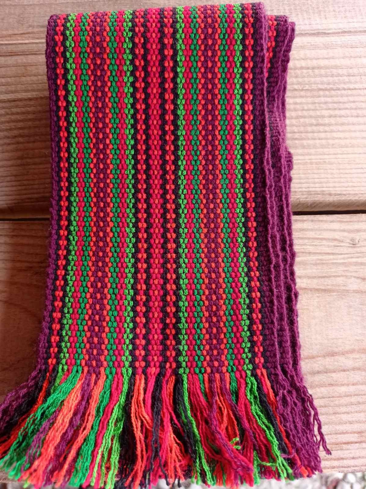 

Пояс- крайка Гуцульська червоно-зеленого кольору ширина 11 см довжина 200 см