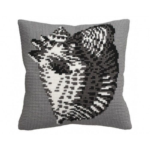 

Подушка для вышивания крестом Collection D'Art 5143 "Graphic"