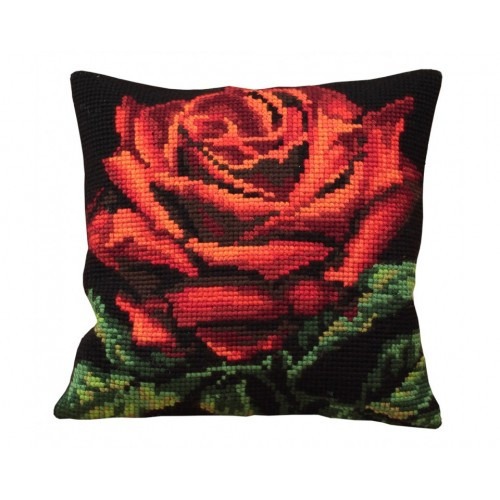 

Подушка для вышивания крестом Collection D'Art 5104 "Red Velvet Rose"