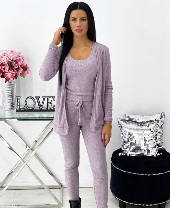 

Костюм тройка G&M k-76817 - Размер цвет пудра, Костюм тройка G&M k-76817 42-44 Размер цвет пудра