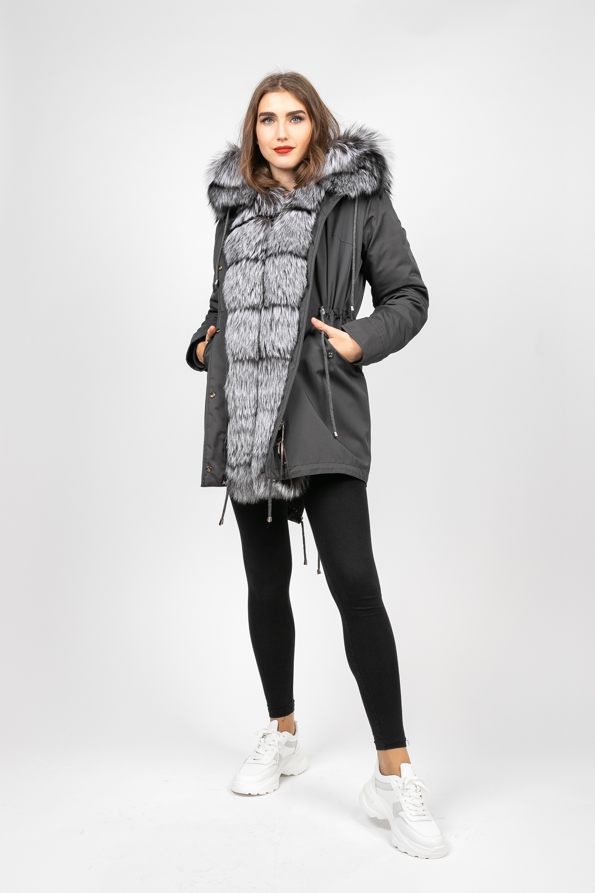 

Парка PARKA+ 01136 с натуральным мехом чернобурки Сірий L