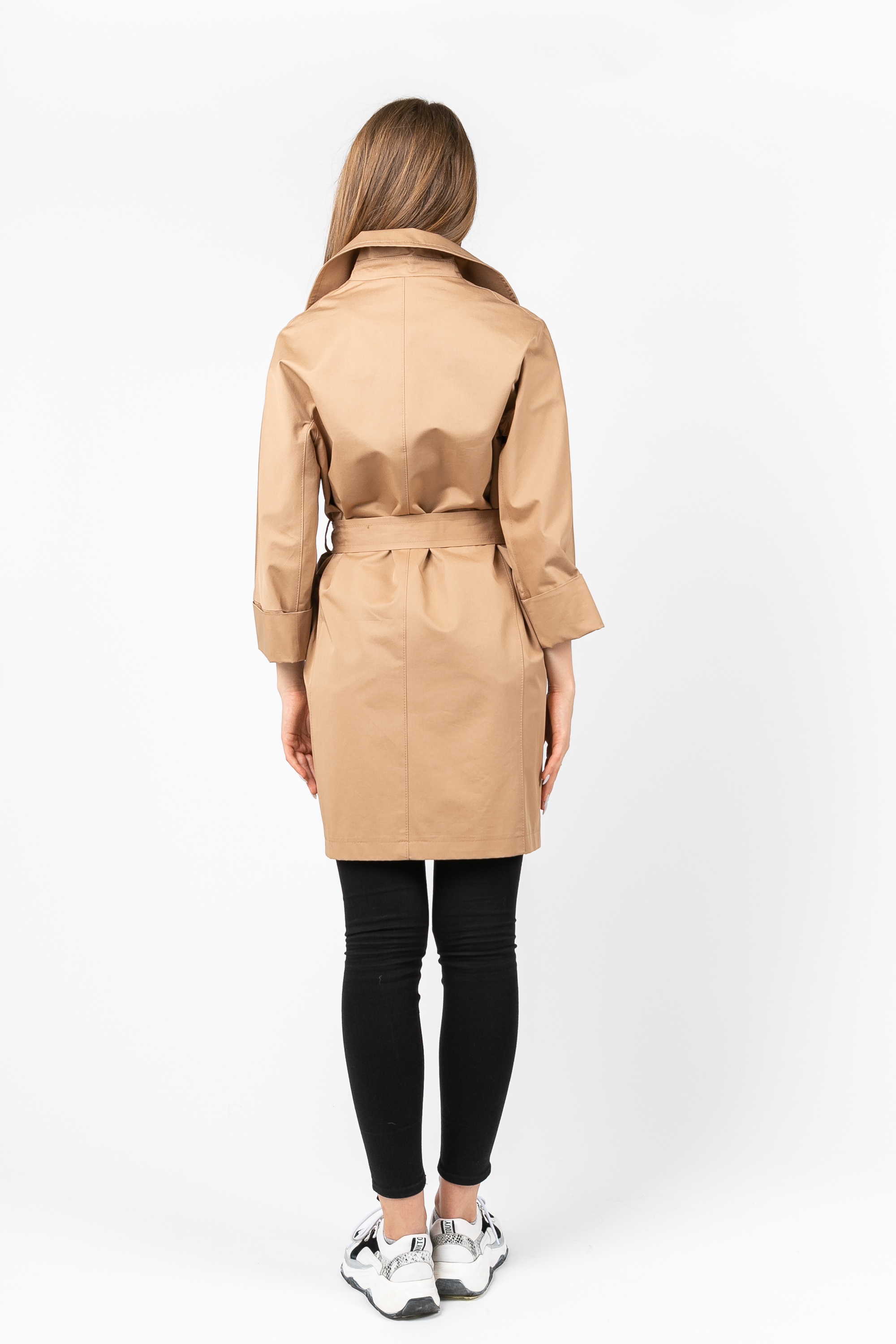 

Модный тренч PARKA+ 02431 с укороченными рукавами Бежевий, Модный тренч PARKA+ 02431 с укороченными рукавами Бежевий 44
