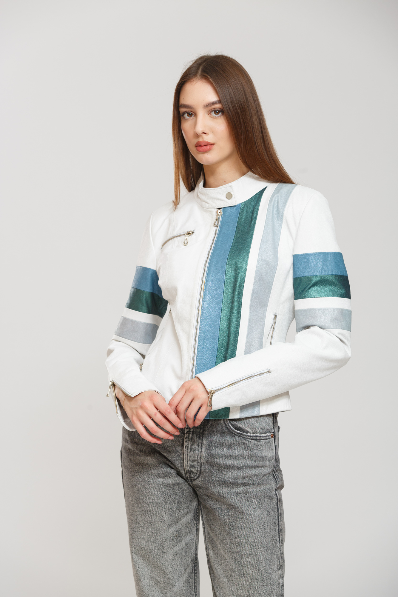 

Куртка Sacha Pacha  Белый + Разноцветный (21-Z-3444, Куртка Sacha Pacha 36 Белый + Разноцветный (21-Z-3444)