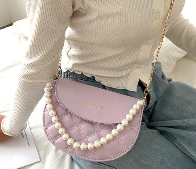 

Женская полукруглая сумочка клатч на плечо с бусами Aliri-00723 Фиолетовая