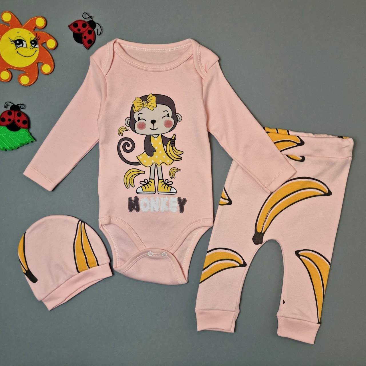 

Комплект с боди "Обезьянка" Babypoint для девочки 62 см Розовый 18879