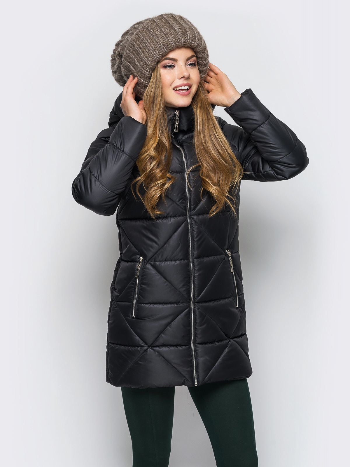 

Пуховик Maximoda ЕМО87063  черный, Пуховик Maximoda ЕМО87063 42 черный