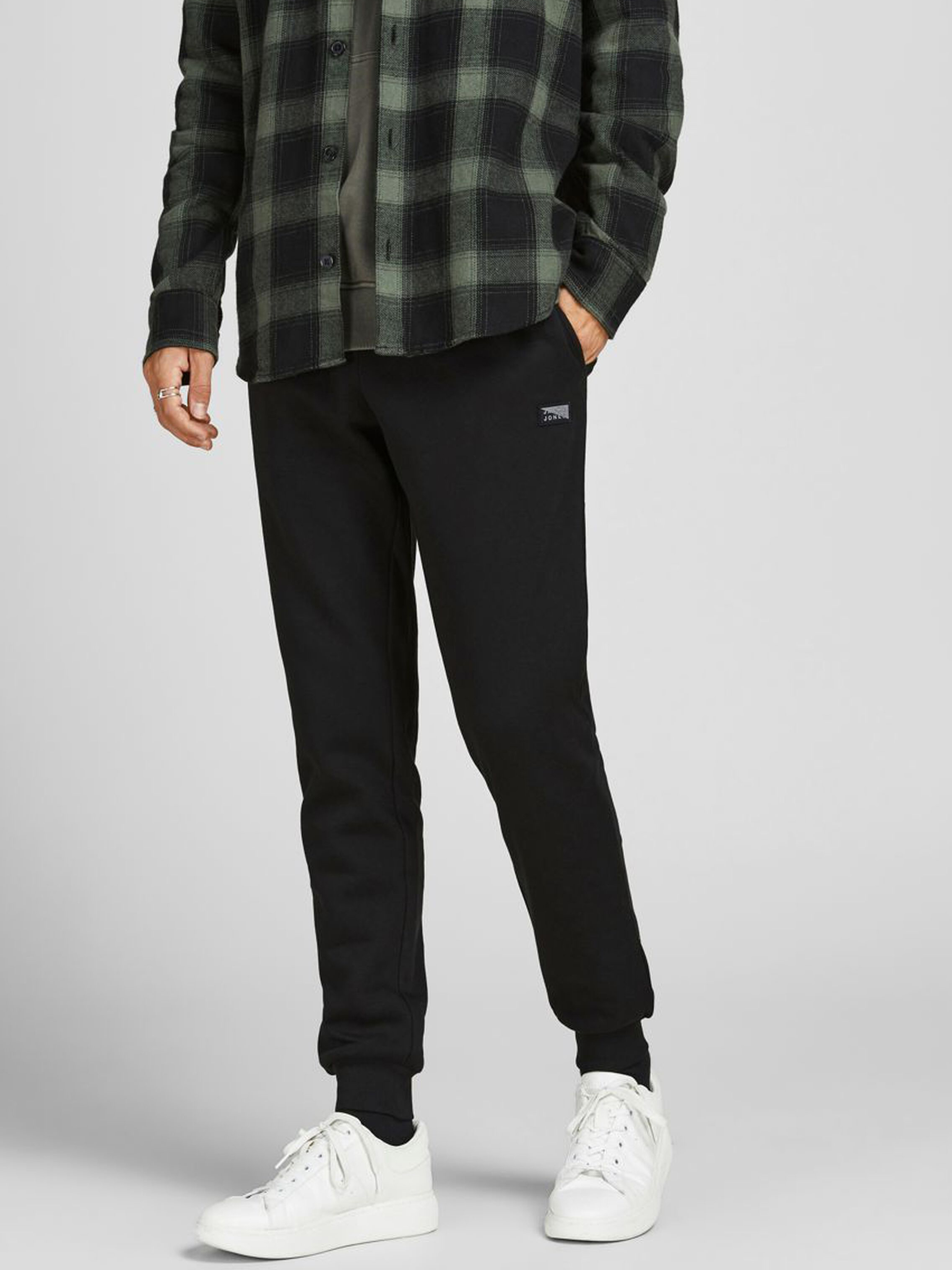 

Спортивные штаны Jack & Jones 12201238  Black, Спортивные штаны Jack & Jones 12201238 M Black