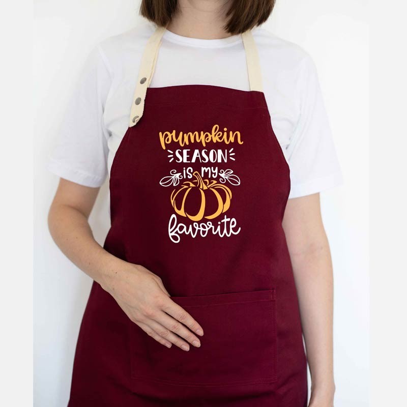 

Прикольный фартук для кухни с надписью "Pumpkin season" бордовый