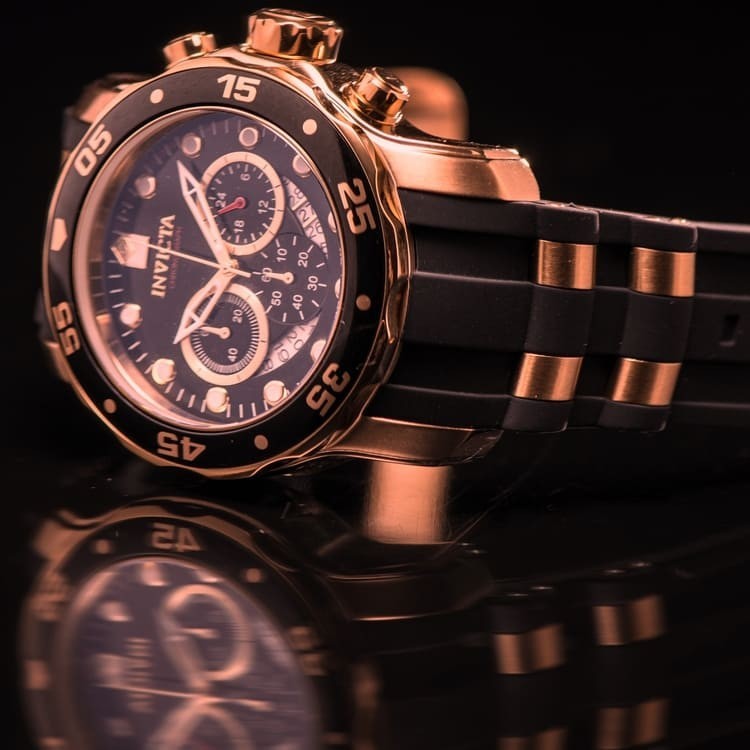 

Американские мужские водонепроницаемые наручные часы Invicta Pro diver Invicta 30825 на силиконовом ремешке