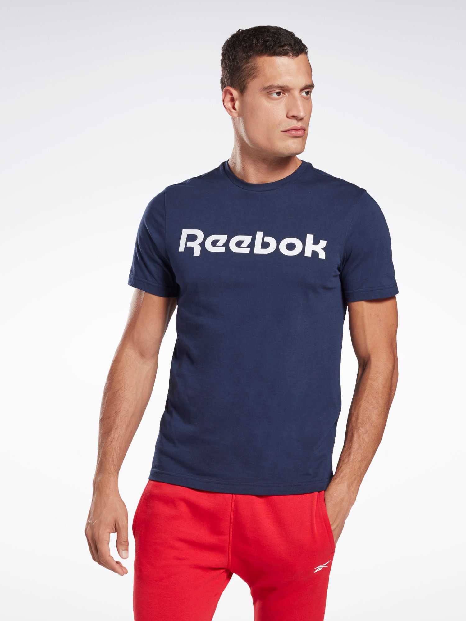 

Футболка Reebok Graphic Series Linear Logo Tee GN5378  Vecnav/White, Футболка Reebok Graphic Series Linear Logo Tee GN5378 S Vecnav/White