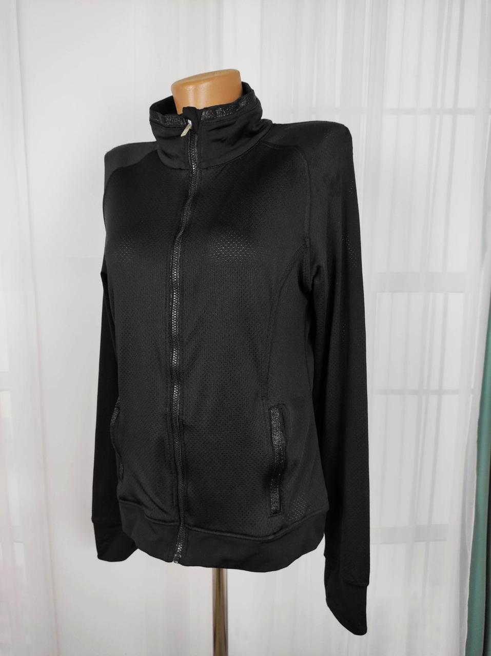 

Спортивна кофта жіноча / чорна (125, Спортивна кофта жіноча 42/44 чорна (125)